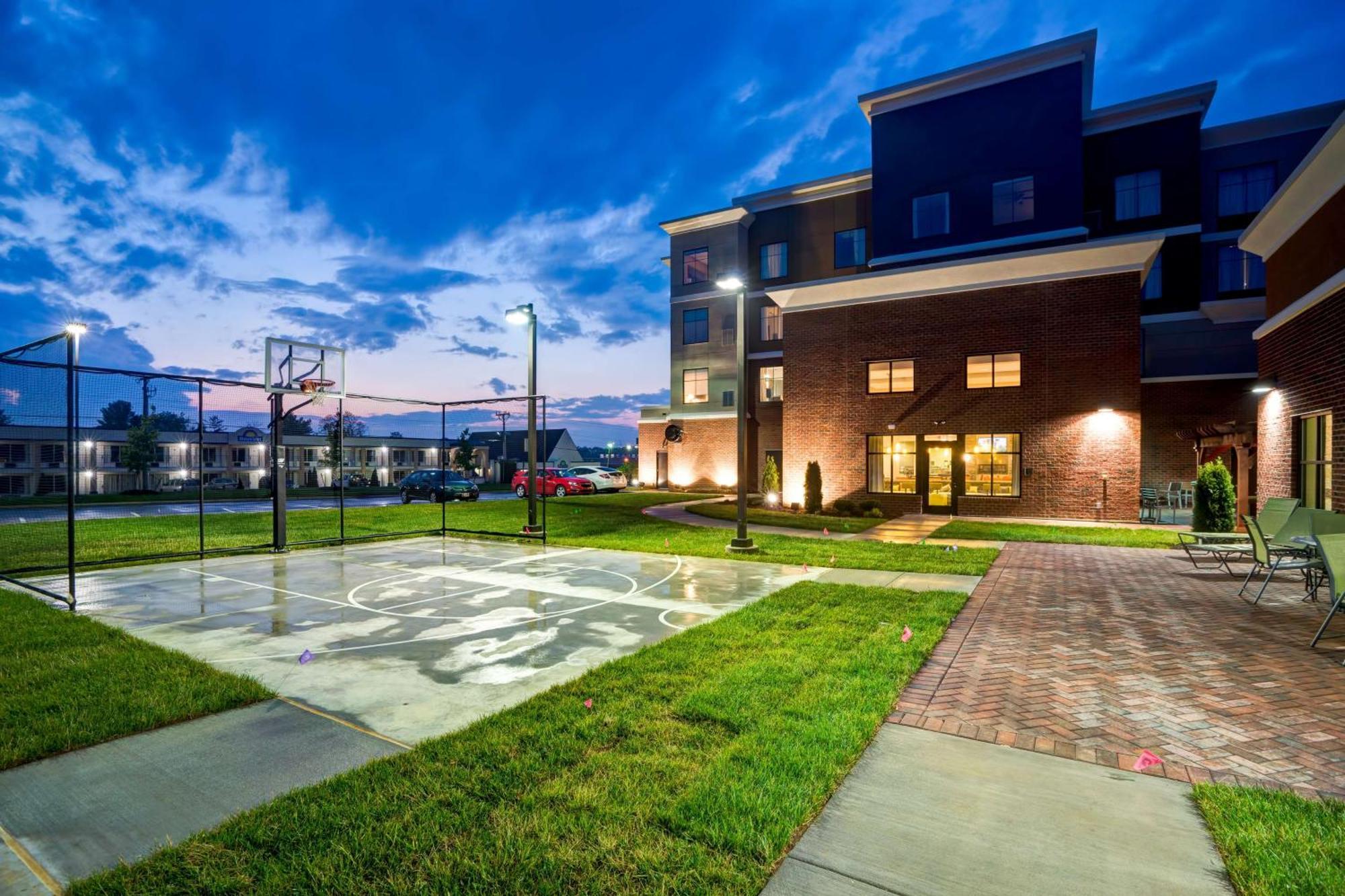 Homewood Suites By Hilton Christiansburg Eksteriør billede