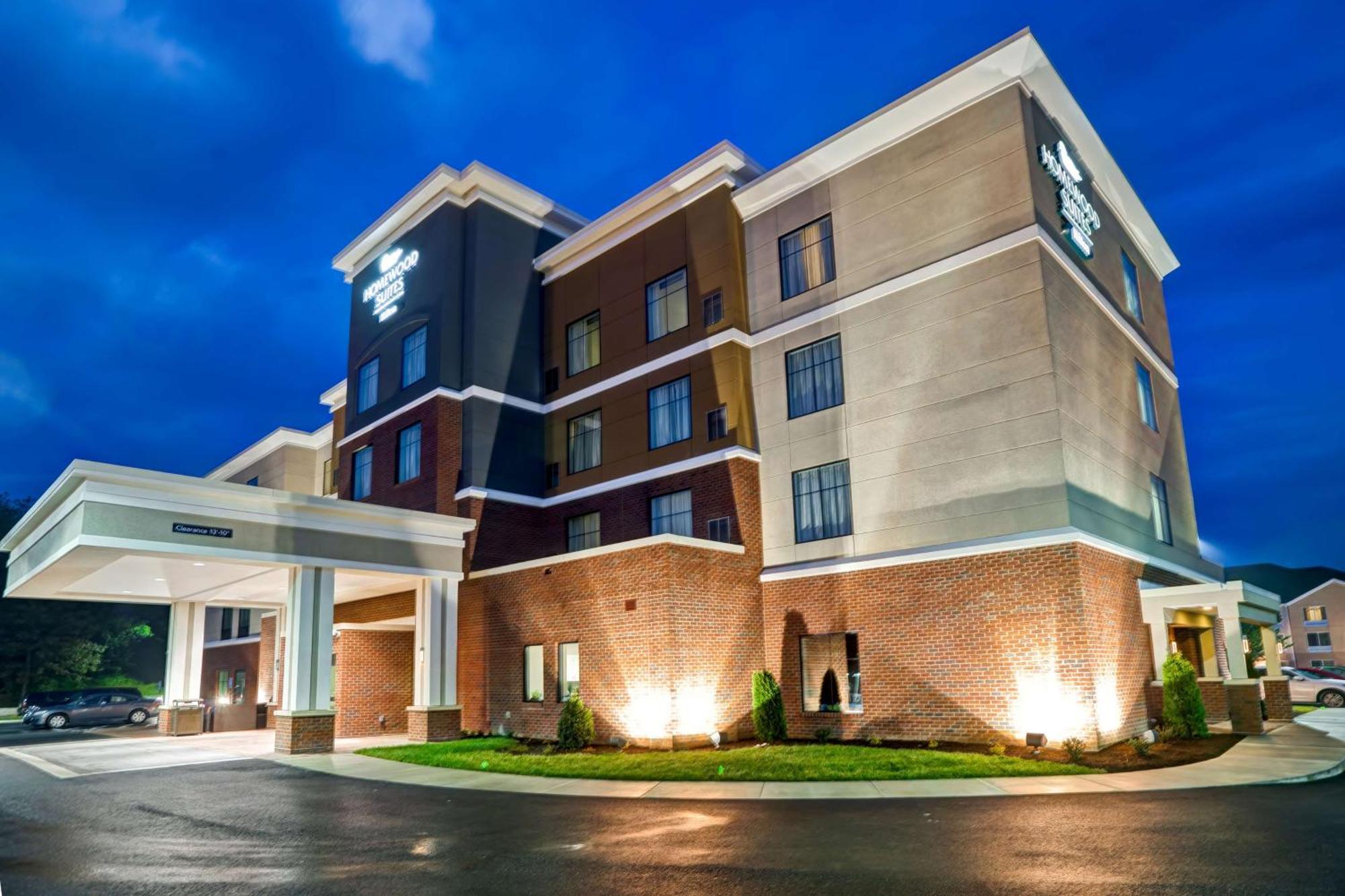 Homewood Suites By Hilton Christiansburg Eksteriør billede